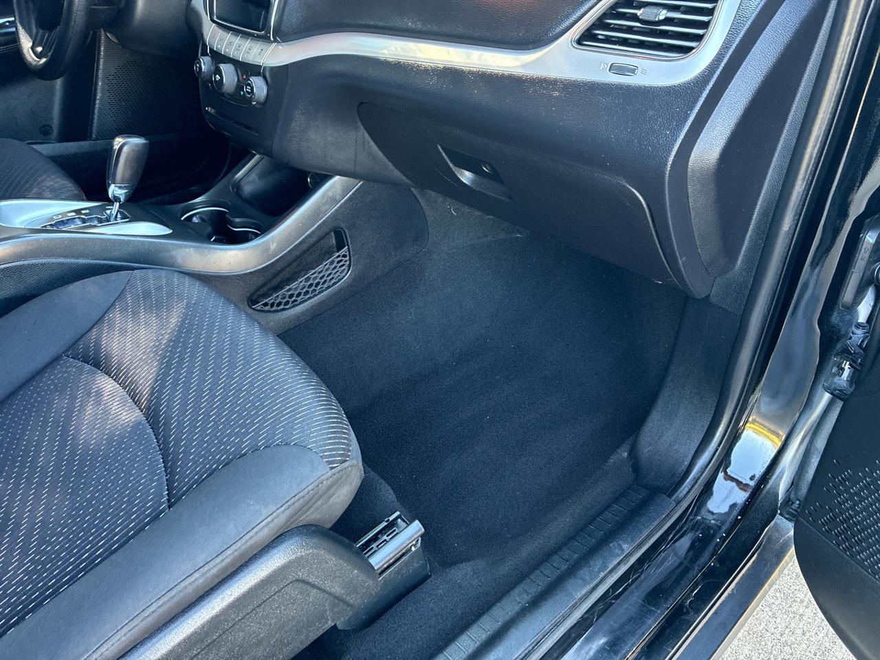 Dodge Journey SE 4D SUV FWD 2018