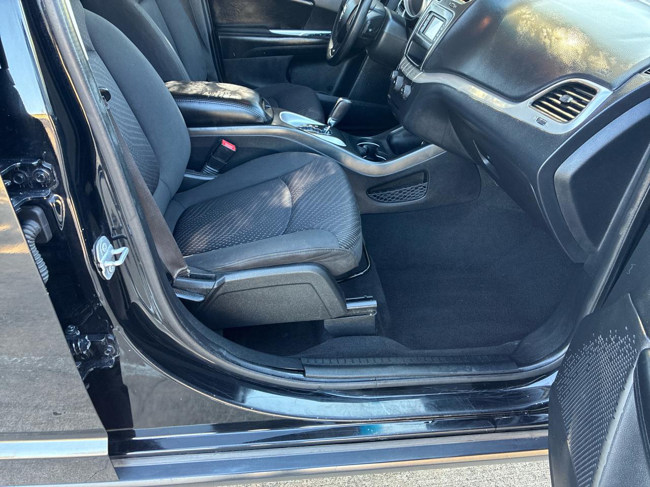 Dodge Journey SE 4D SUV FWD 2018