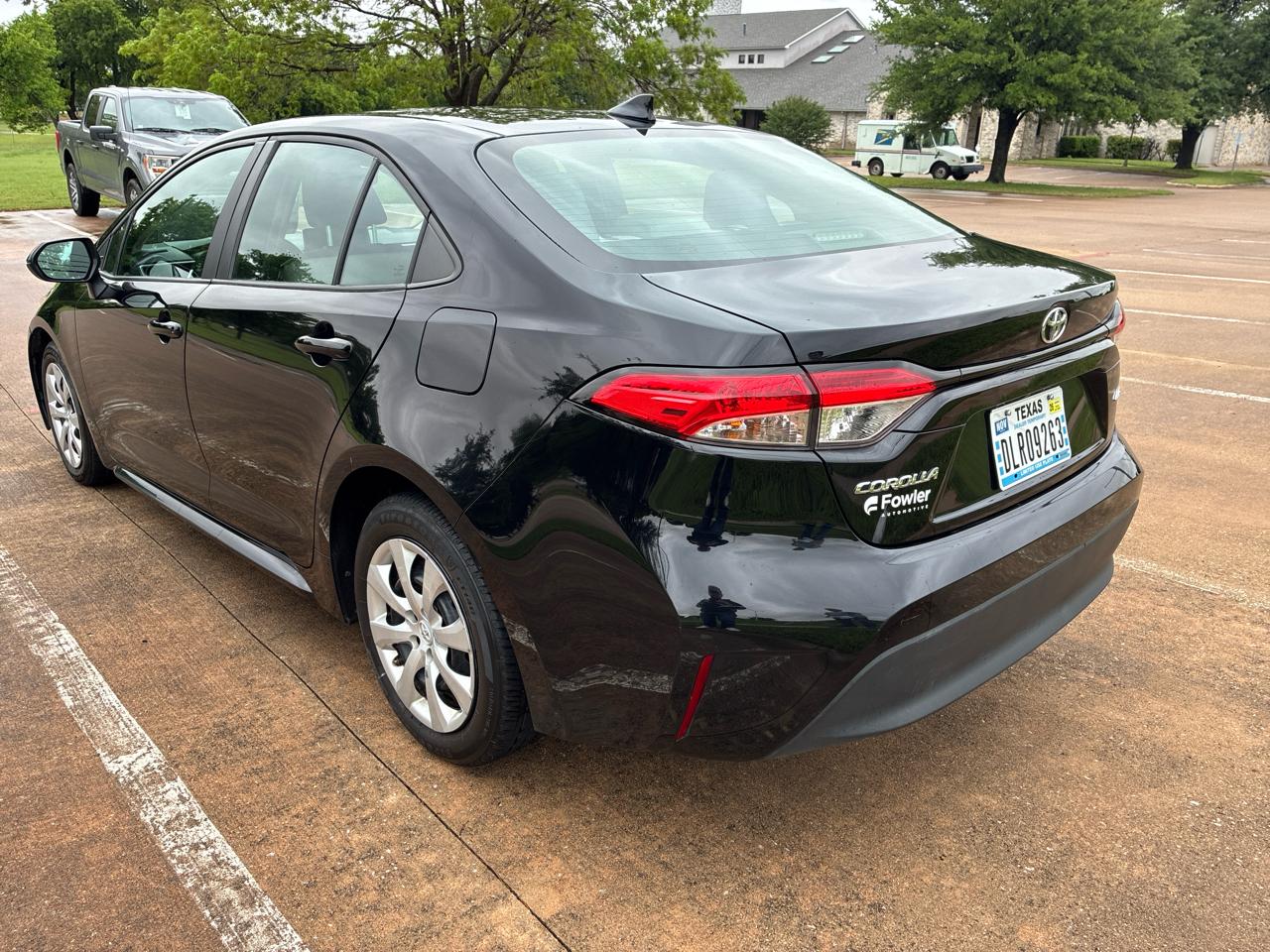 Toyota Corolla LE 2023