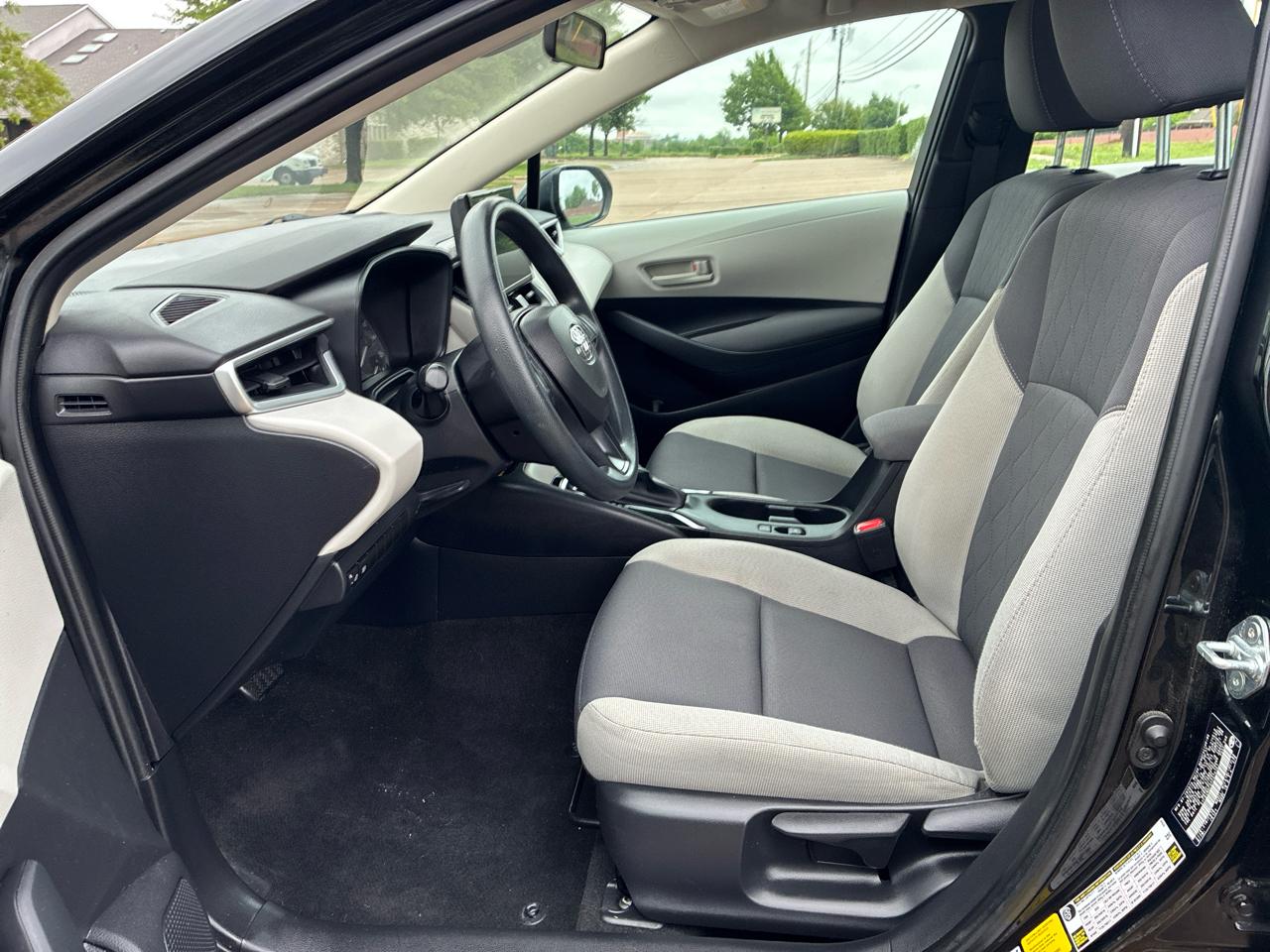 Toyota Corolla LE 2023