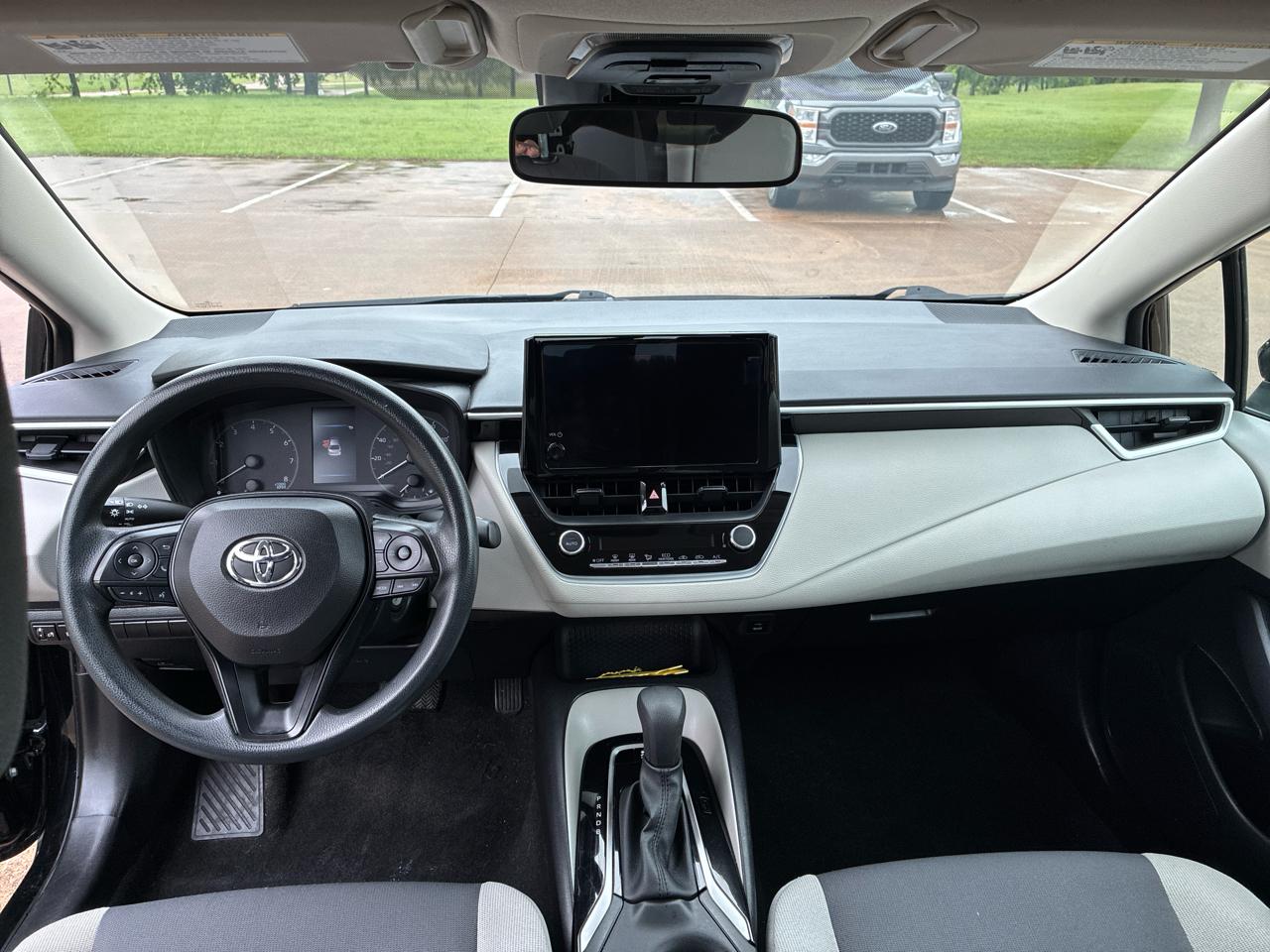 Toyota Corolla LE 2023