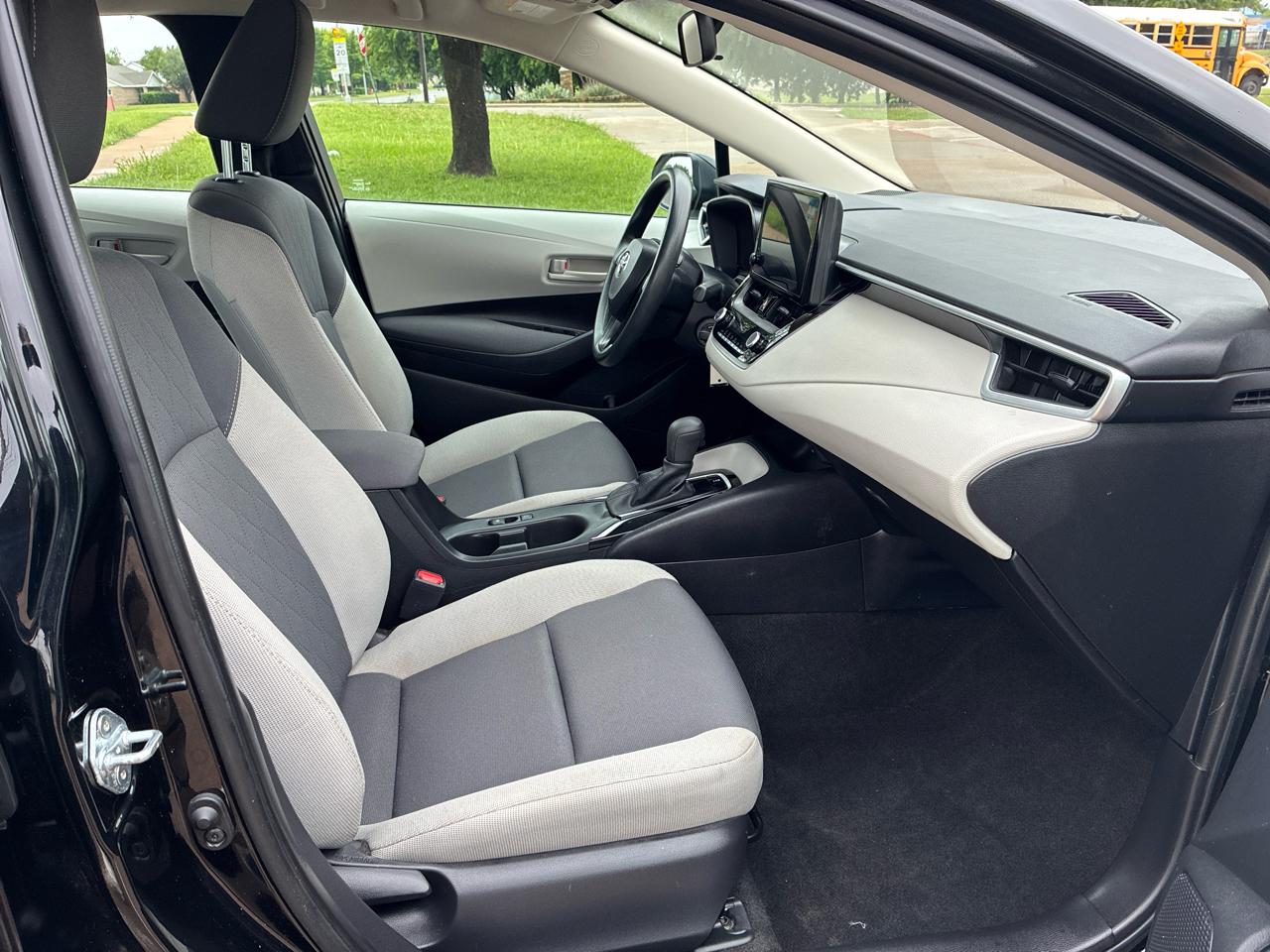 Toyota Corolla LE 2023