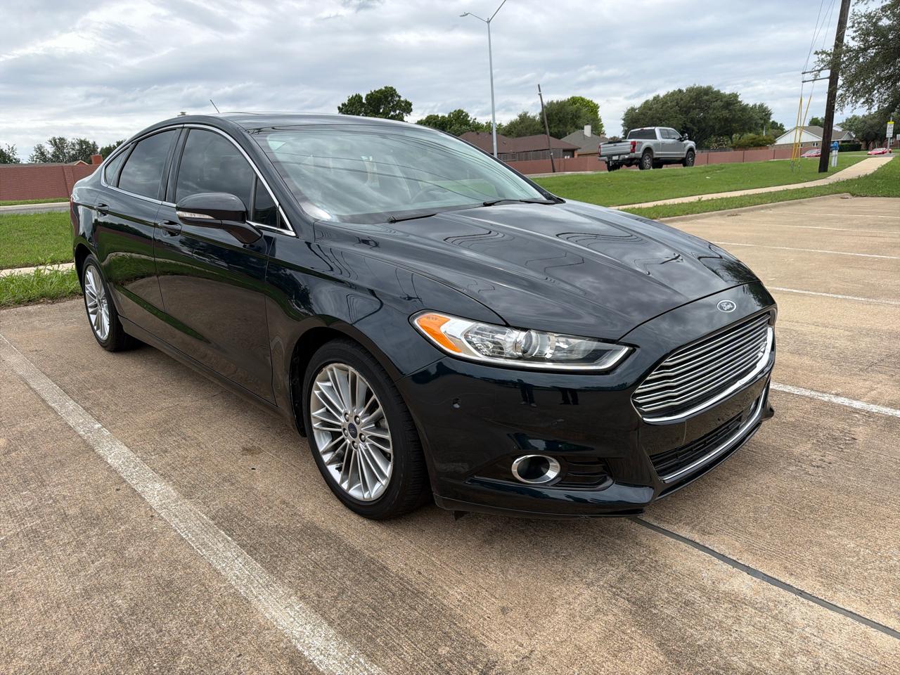 Ford Fusion SE 2014