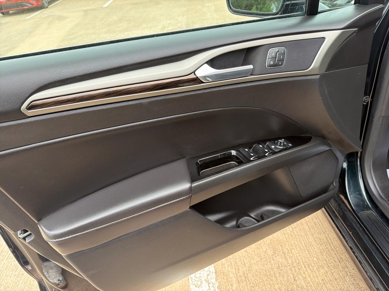 Ford Fusion SE 2014