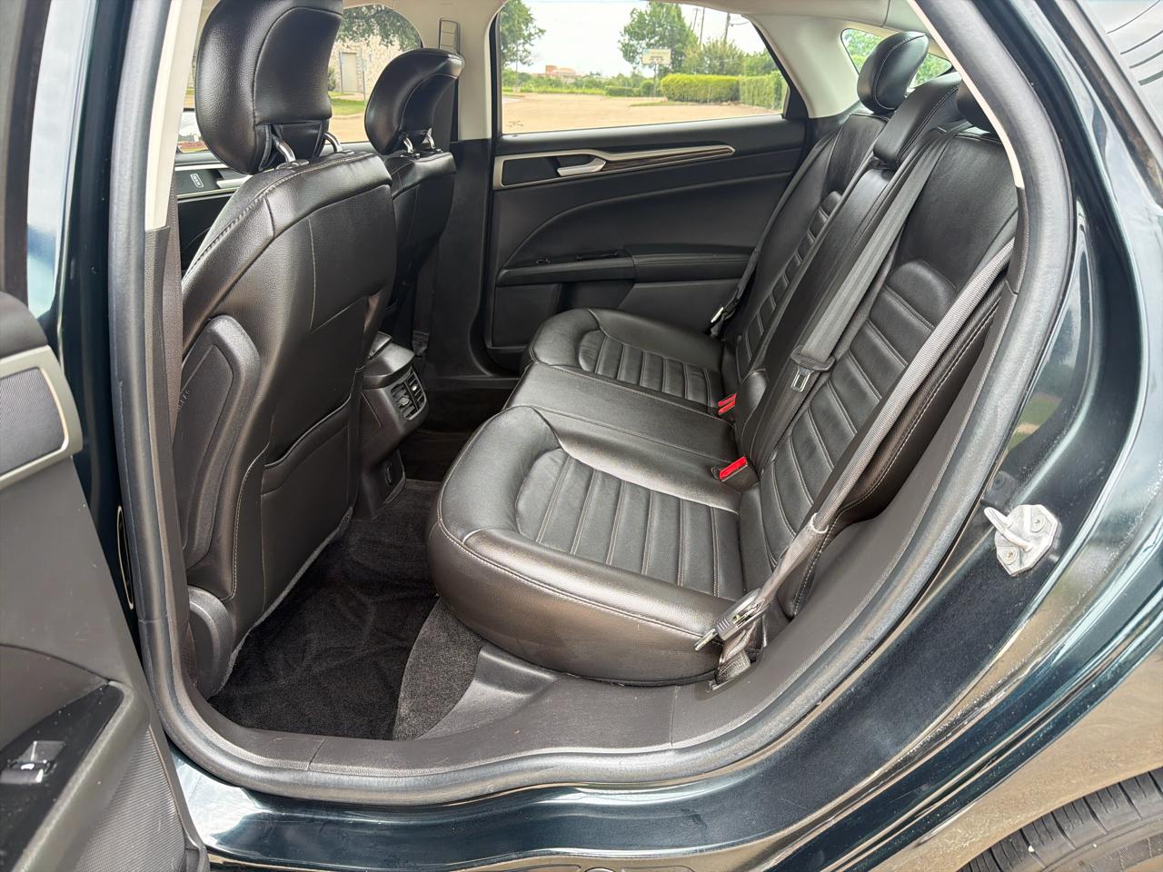Ford Fusion SE 2014