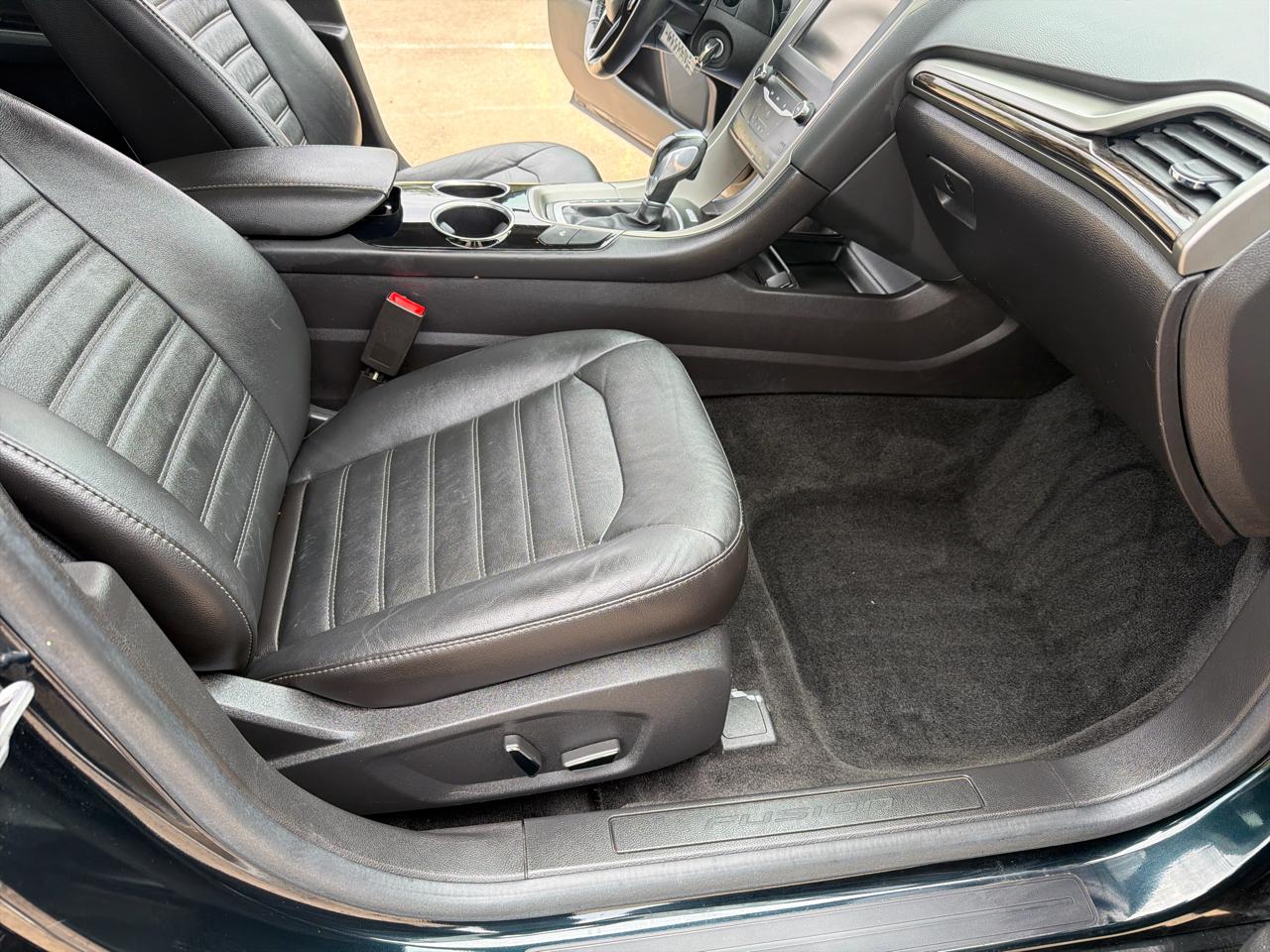 Ford Fusion SE 2014