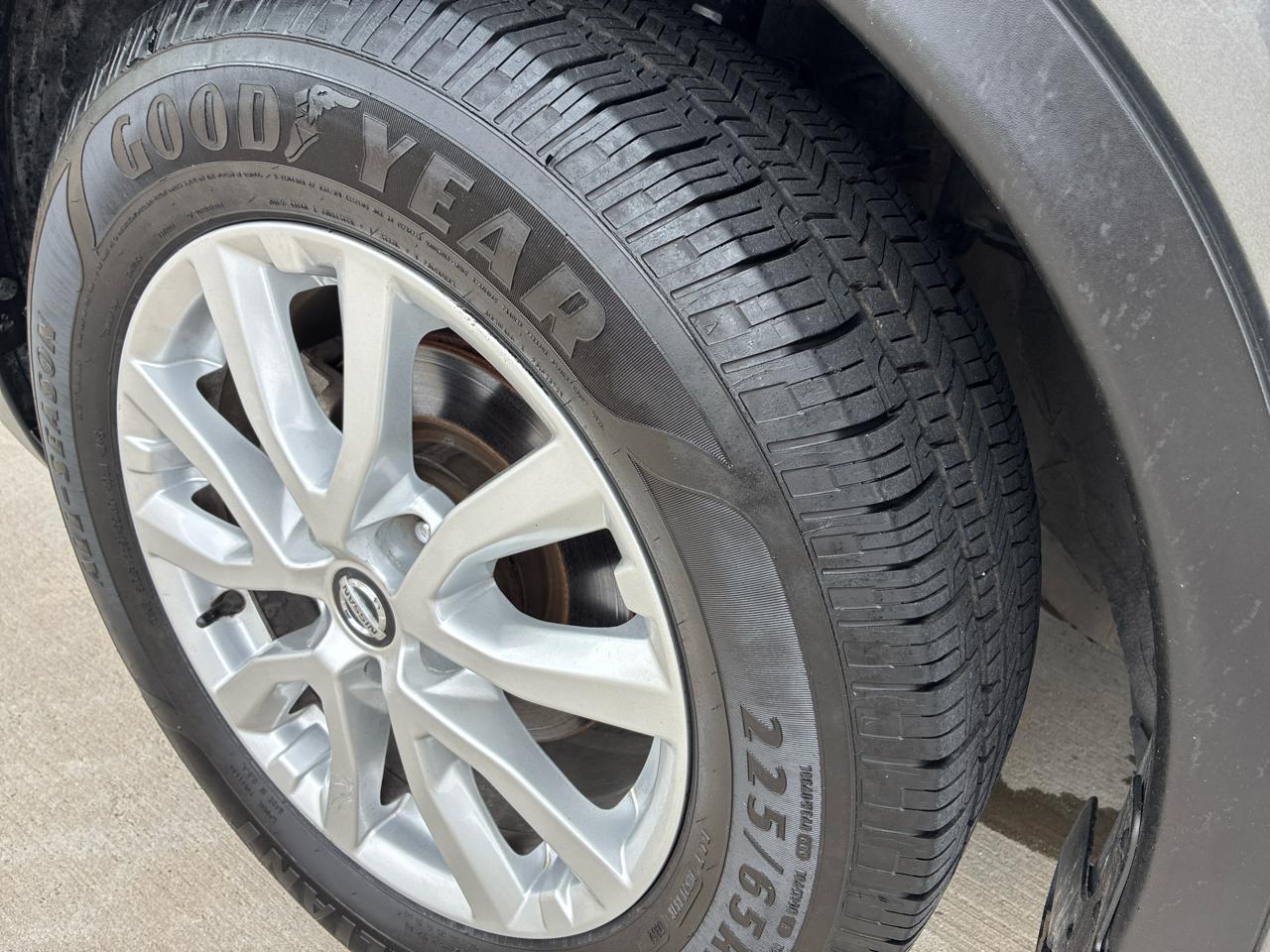 Nissan Rogue S 2WD 2018