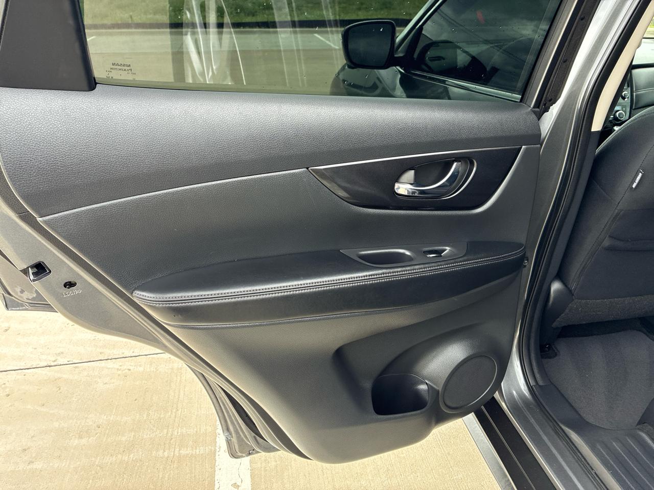 Nissan Rogue S 2WD 2018