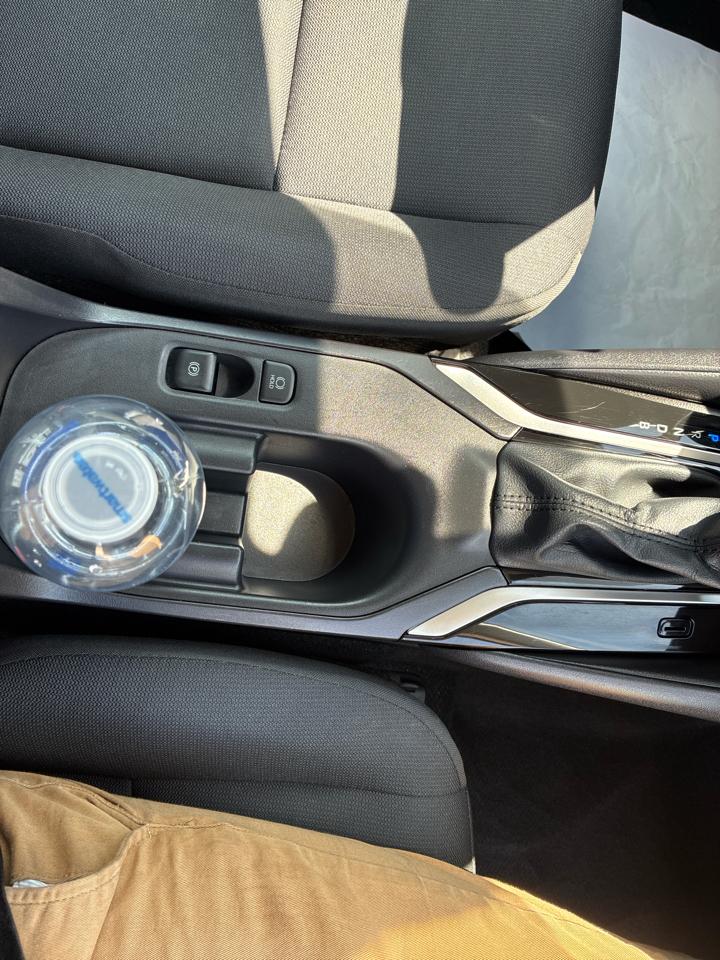 Toyota Corolla LE 2025