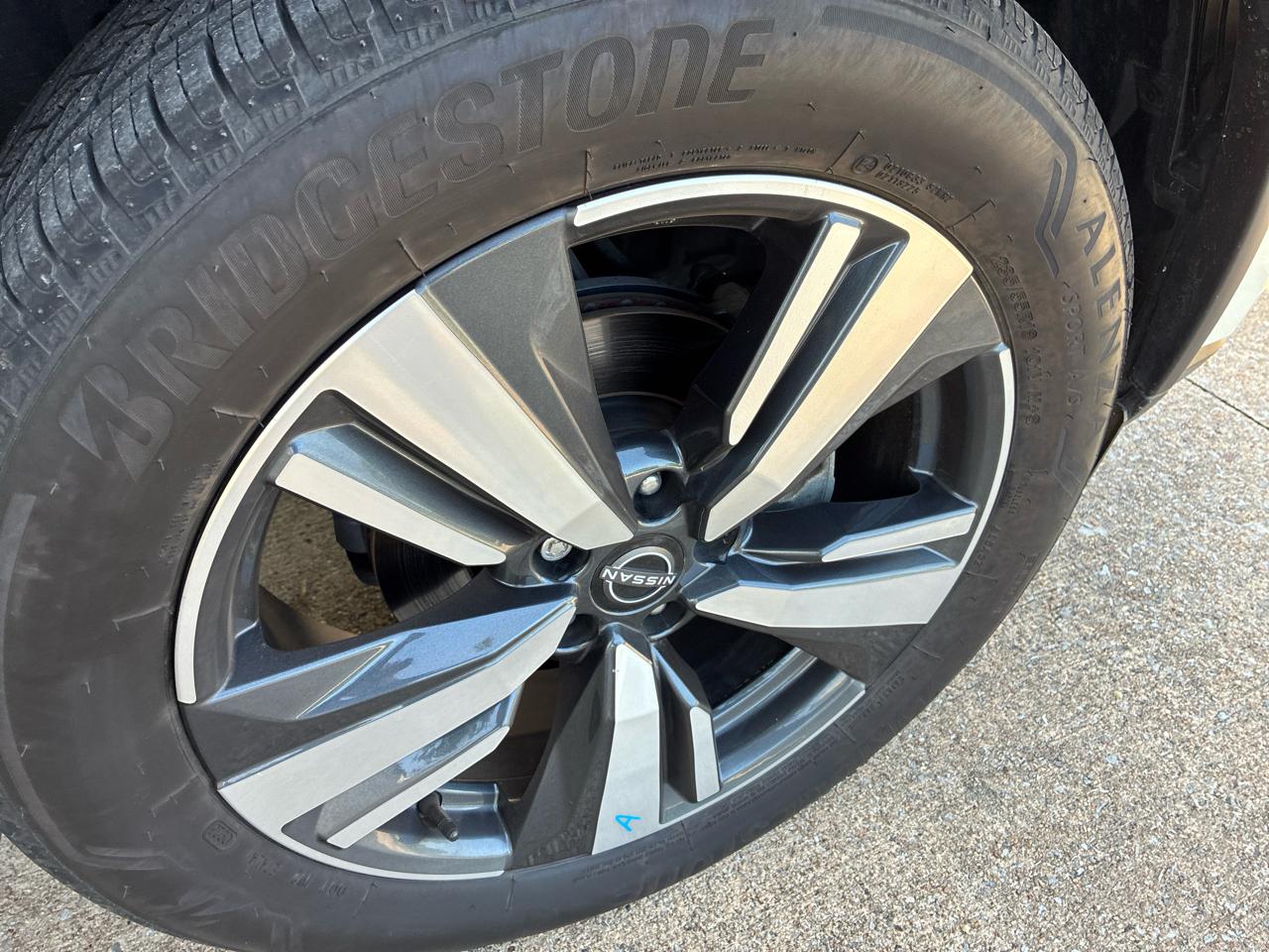 Nissan Rogue Platinum 2023
