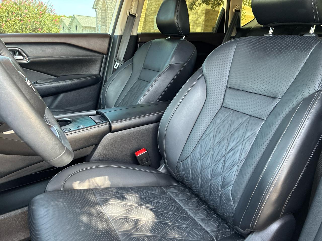 Nissan Rogue Platinum 2023