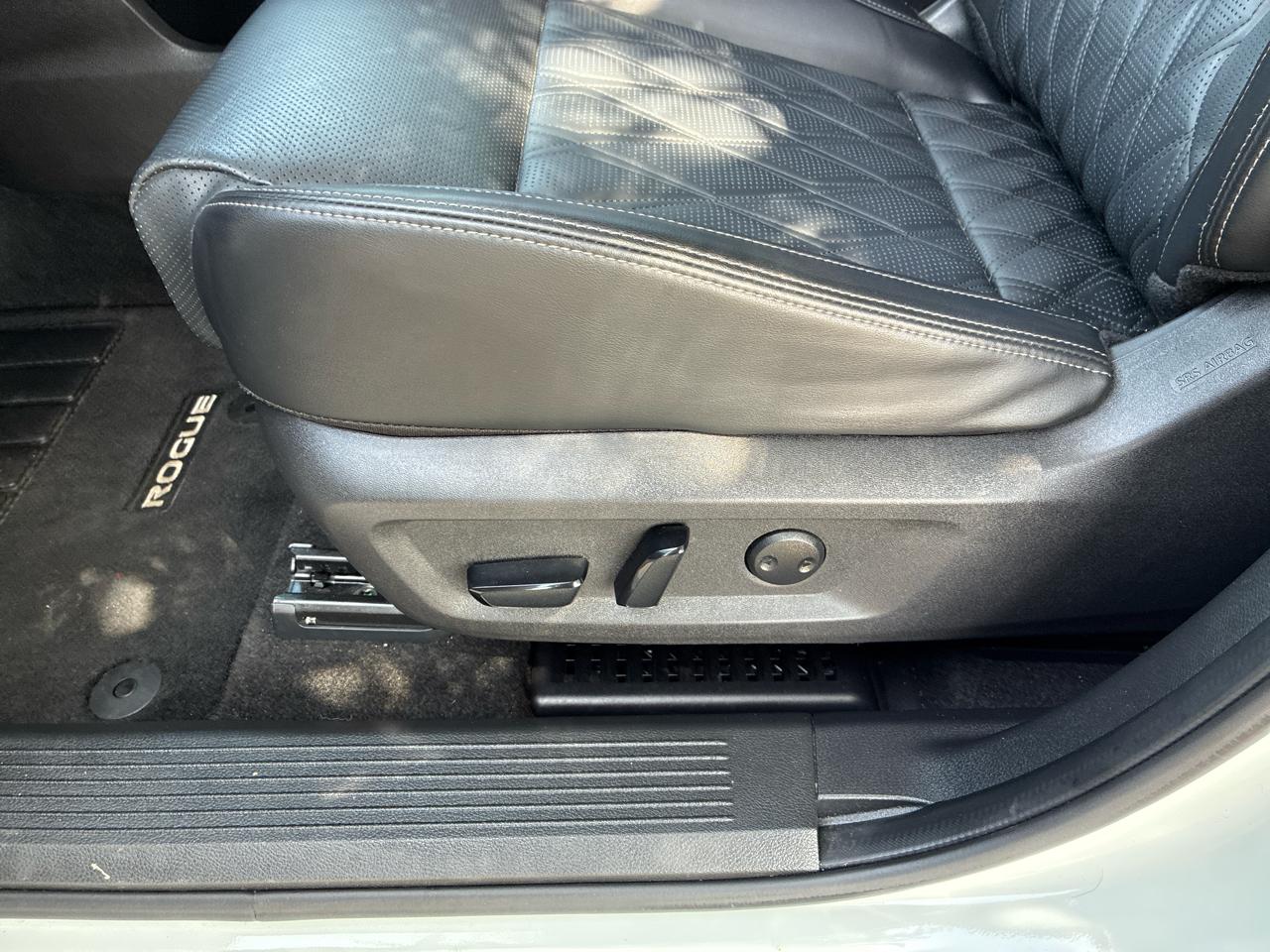 Nissan Rogue Platinum 2023