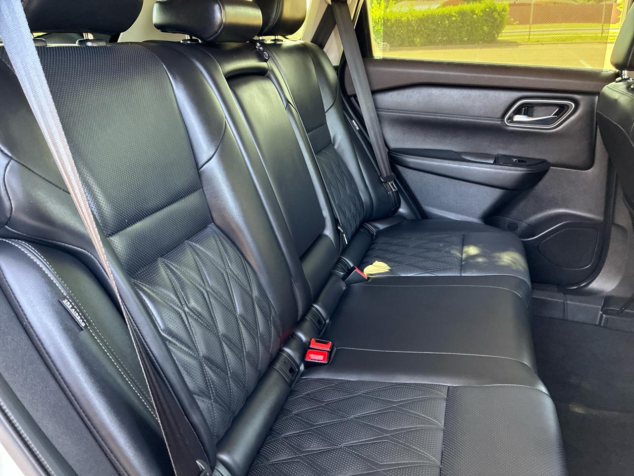Nissan Rogue Platinum 2023