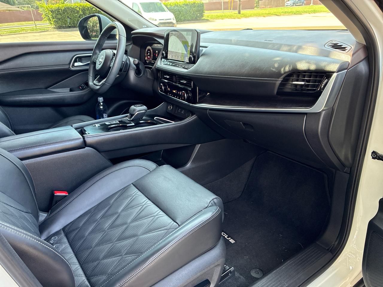 Nissan Rogue Platinum 2023