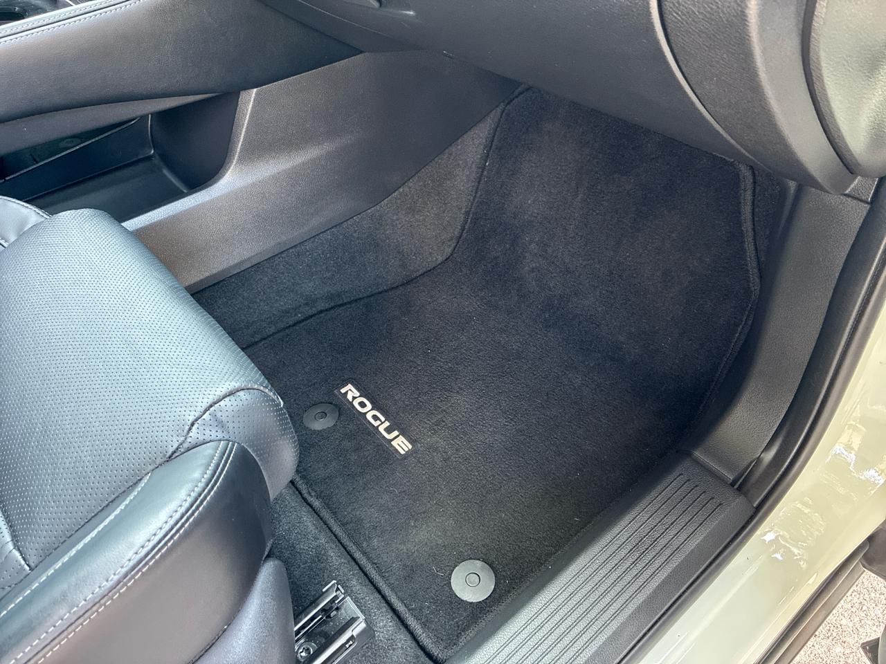 Nissan Rogue Platinum 2023
