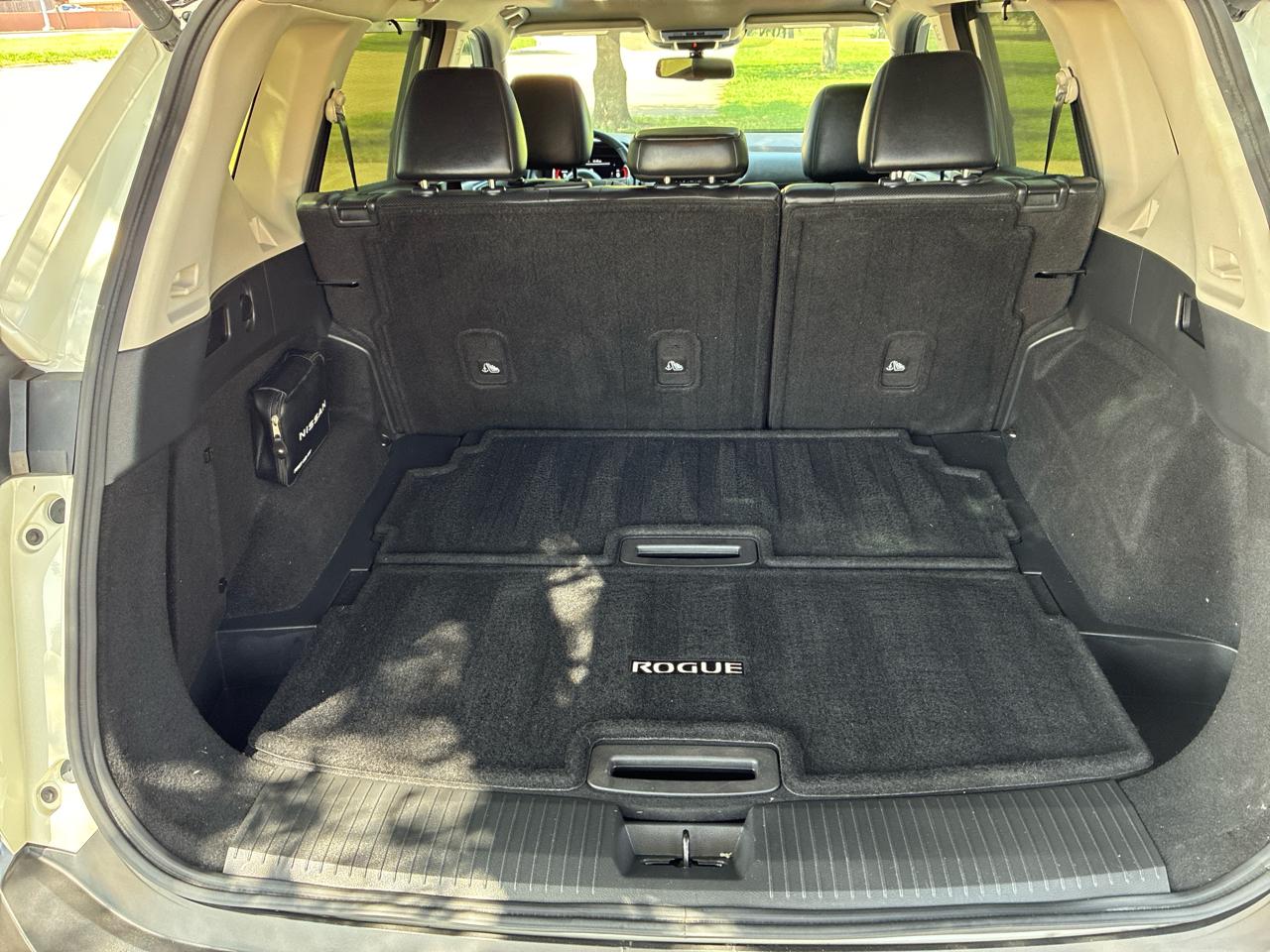 Nissan Rogue Platinum 2023