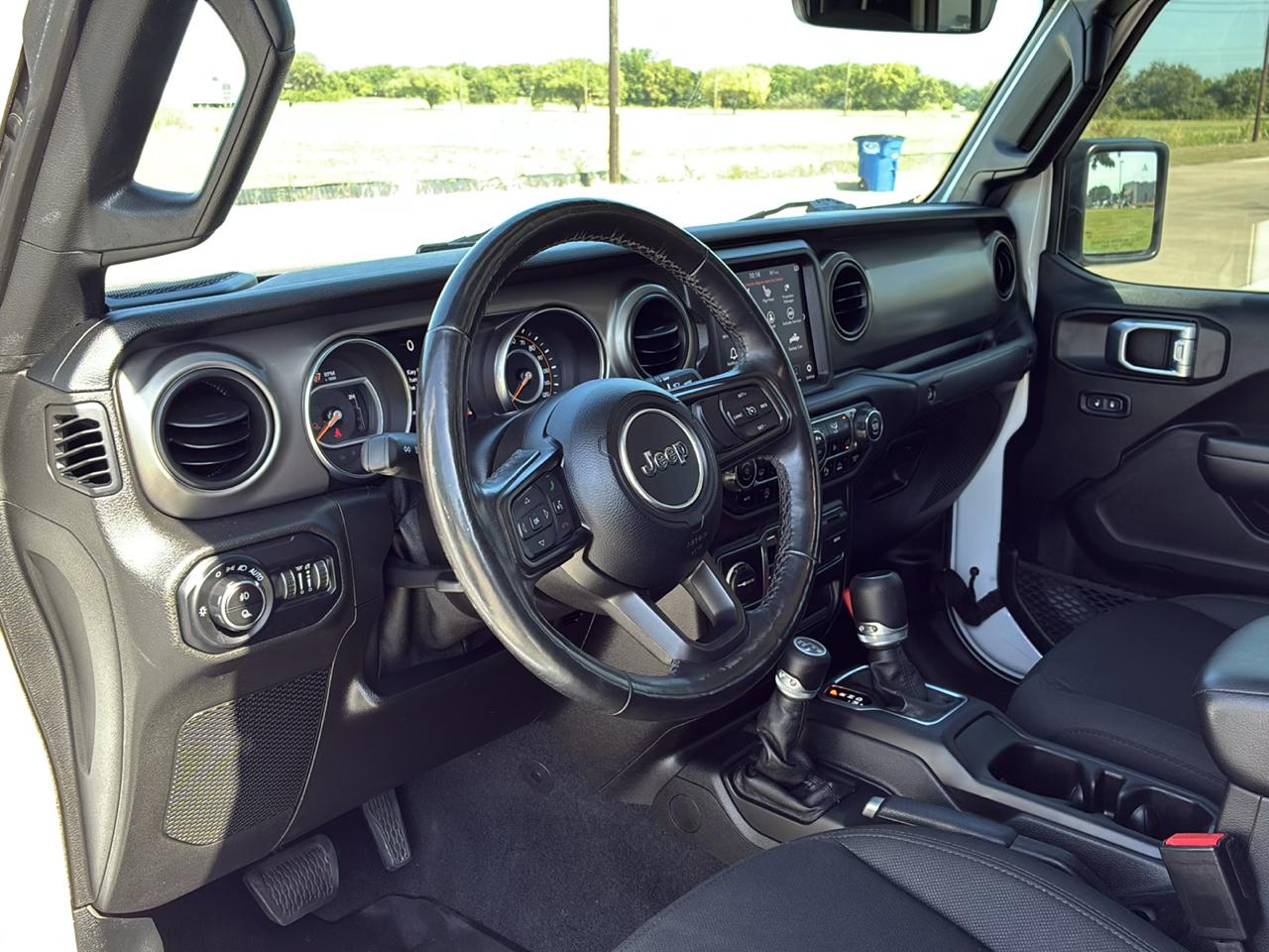 2021 Jeep Gladiator WILLYS - Photo 26