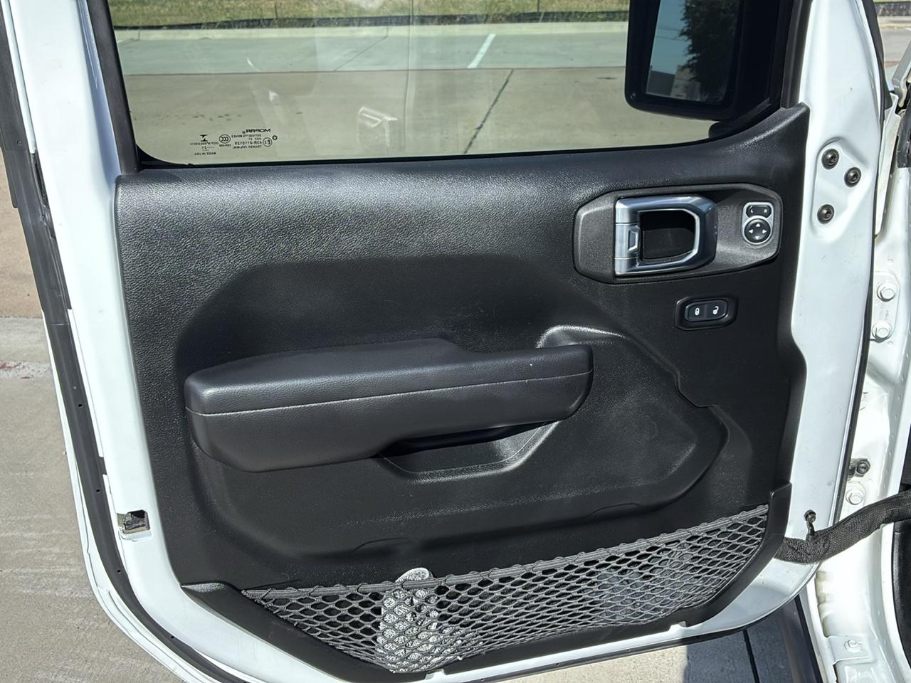 2021 Jeep Gladiator WILLYS - Photo 31