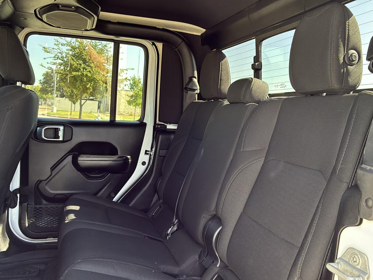 2021 Jeep Gladiator WILLYS - Photo 35