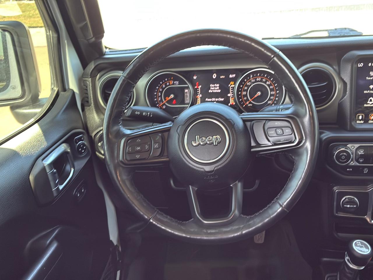 2021 Jeep Gladiator WILLYS - Photo 39