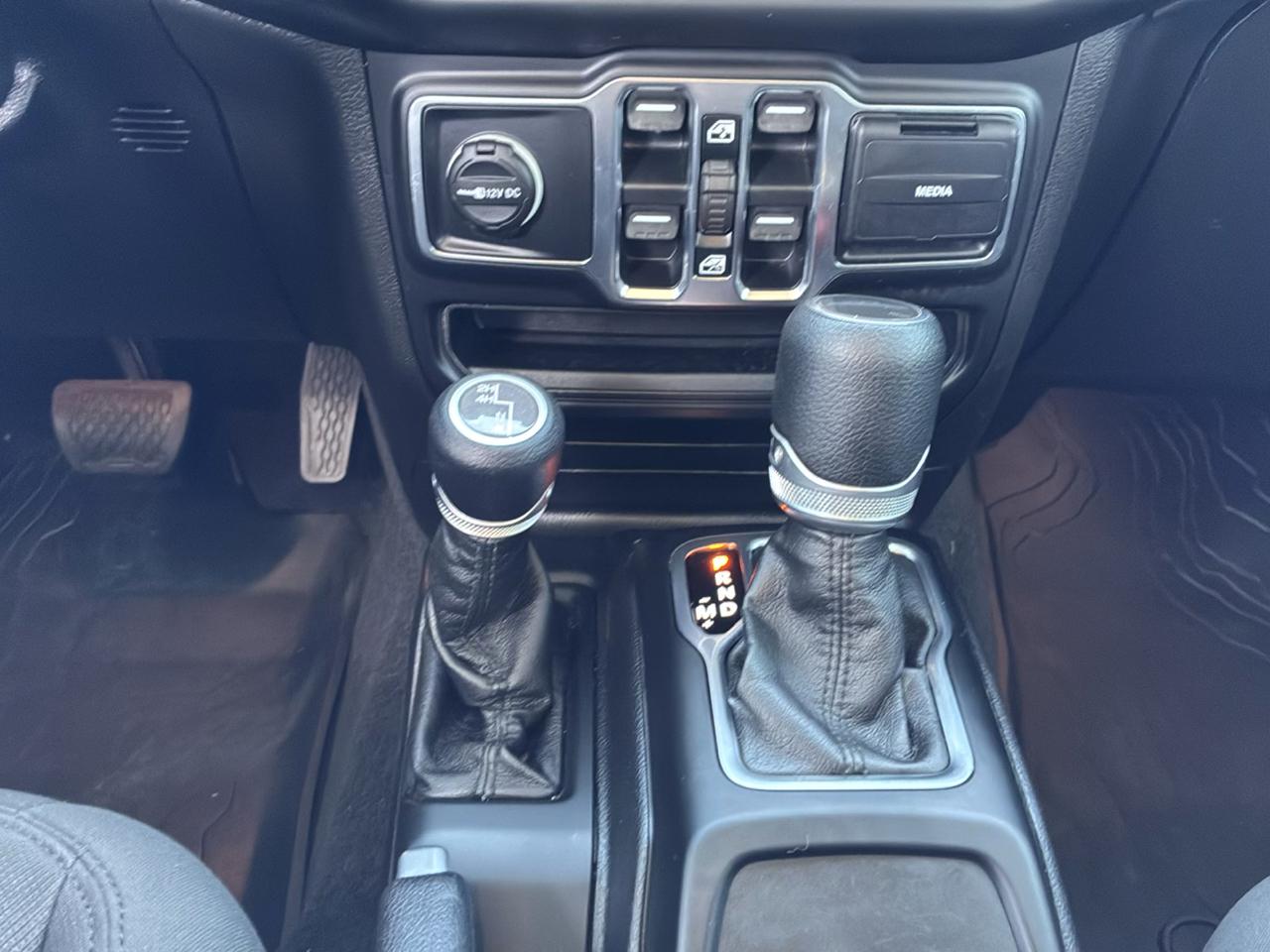 2021 Jeep Gladiator WILLYS - Photo 41