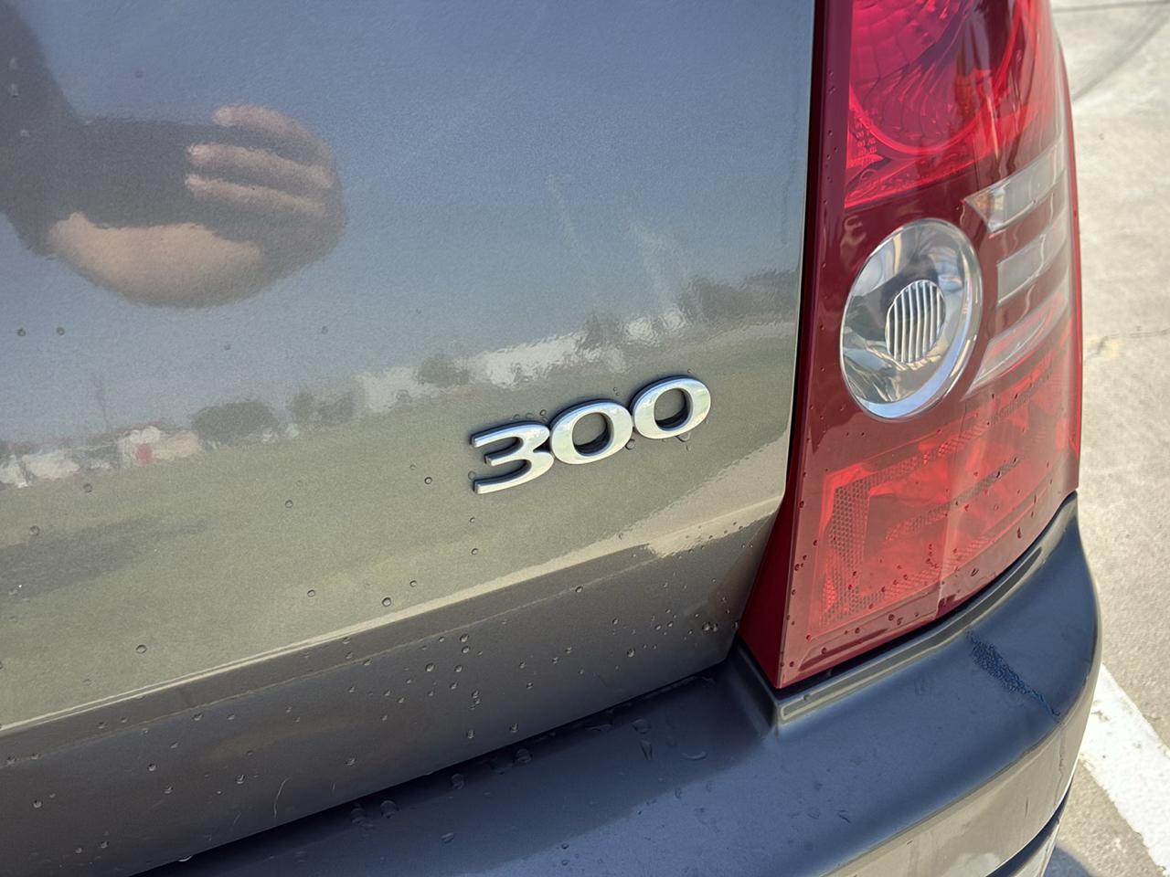 2008 Chrysler 300 LX - Photo 13