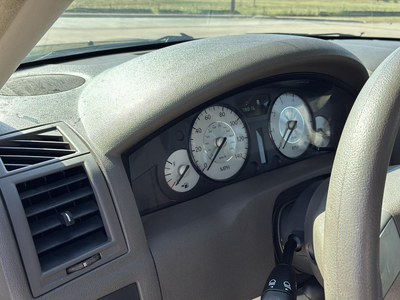 2008 Chrysler 300 LX - Photo 19