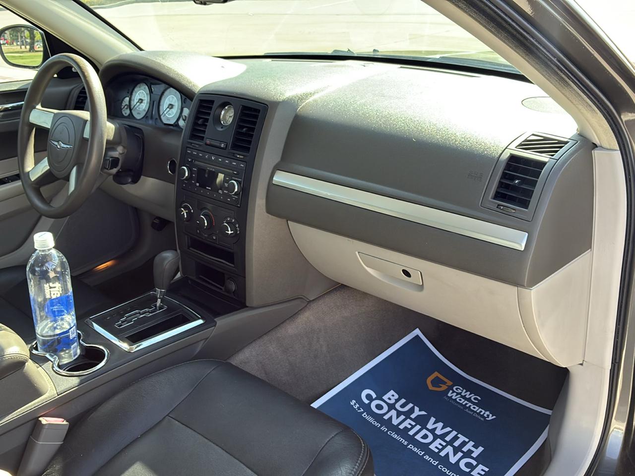 2008 Chrysler 300 LX - Photo 37