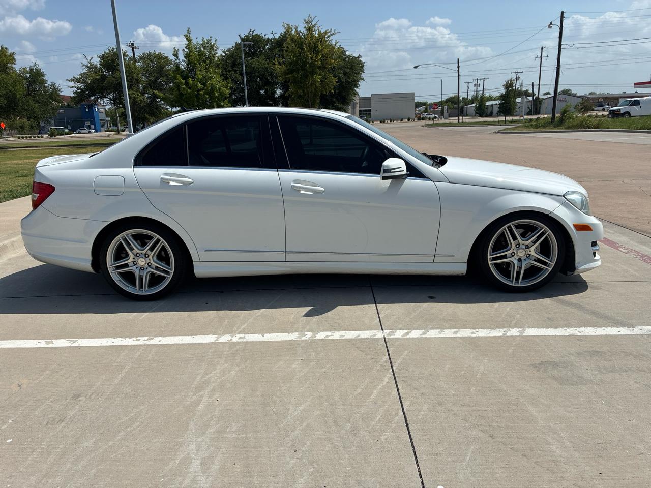 Mercedes-Benz C-Class C300 4MATIC Sport Sedan 2013