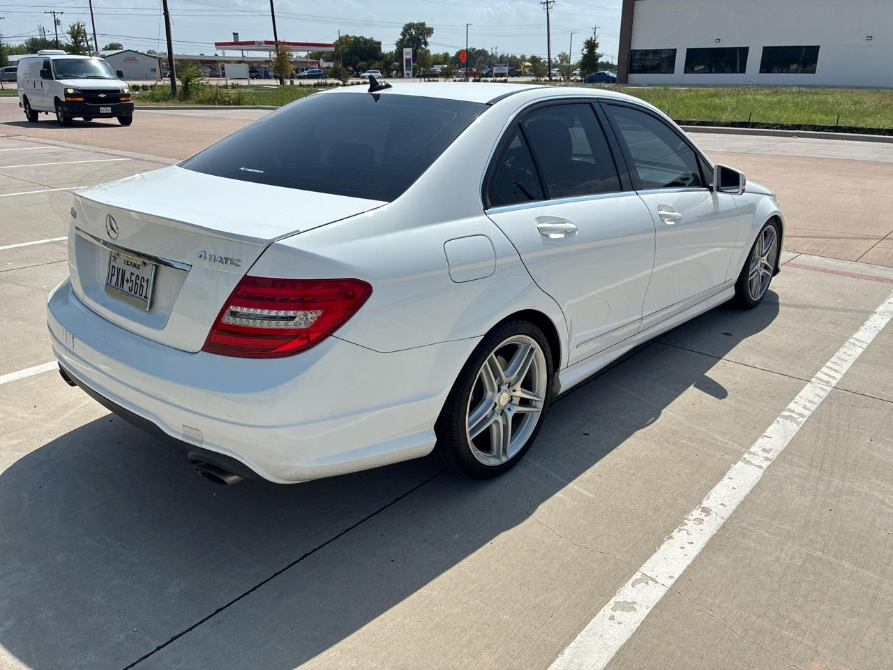 Mercedes-Benz C-Class C300 4MATIC Sport Sedan 2013