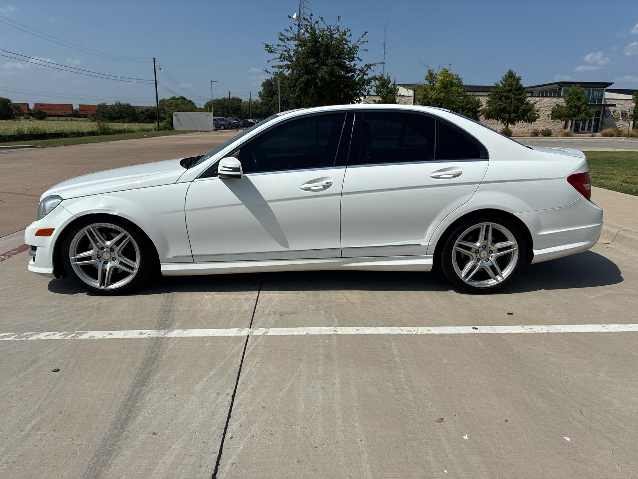 Mercedes-Benz C-Class C300 4MATIC Sport Sedan 2013
