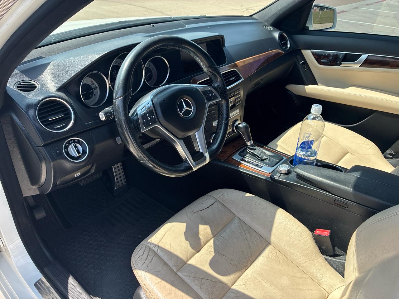Mercedes-Benz C-Class C300 4MATIC Sport Sedan 2013