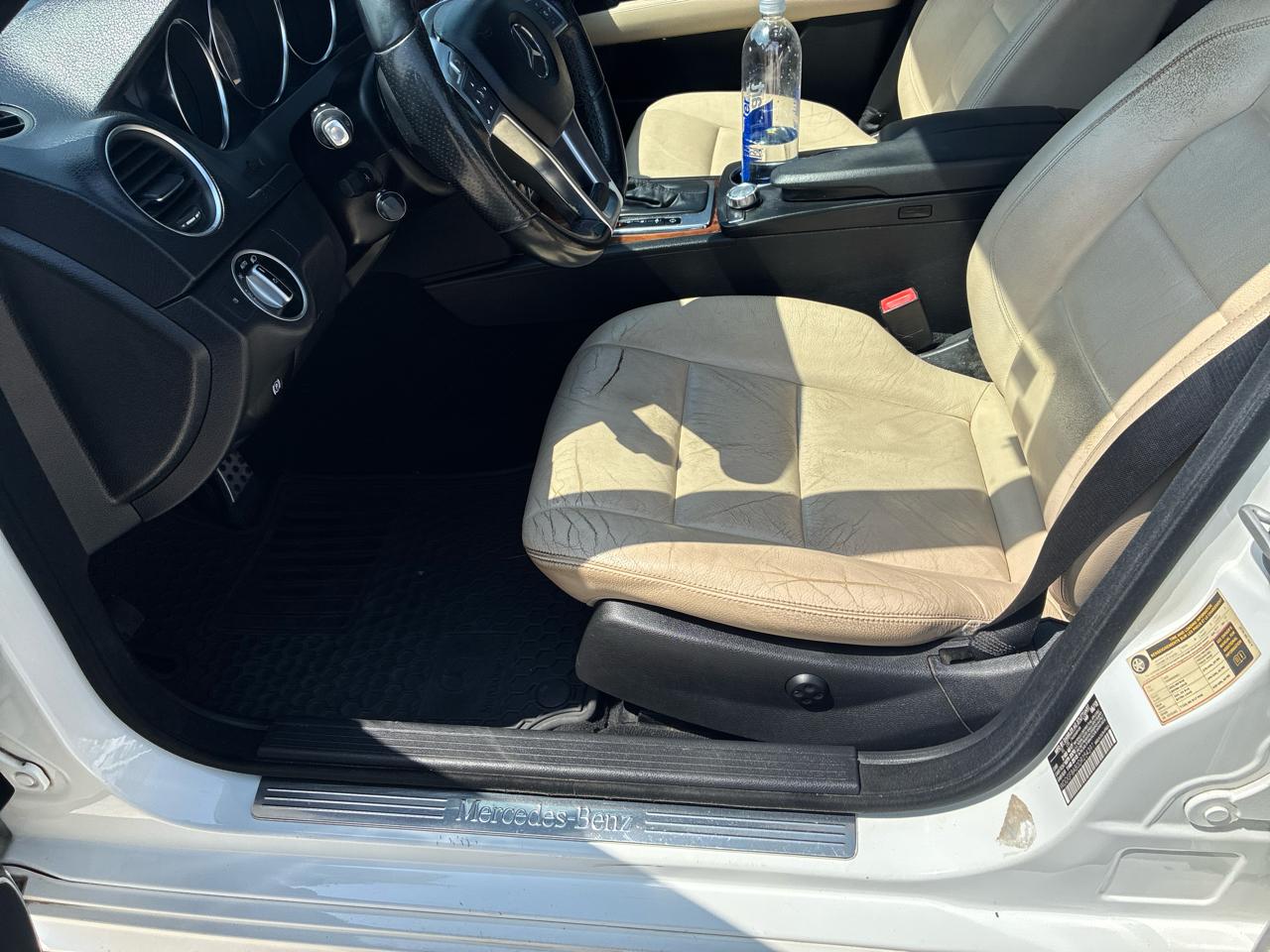 Mercedes-Benz C-Class C300 4MATIC Sport Sedan 2013