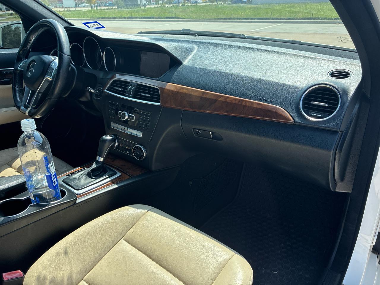 Mercedes-Benz C-Class C300 4MATIC Sport Sedan 2013
