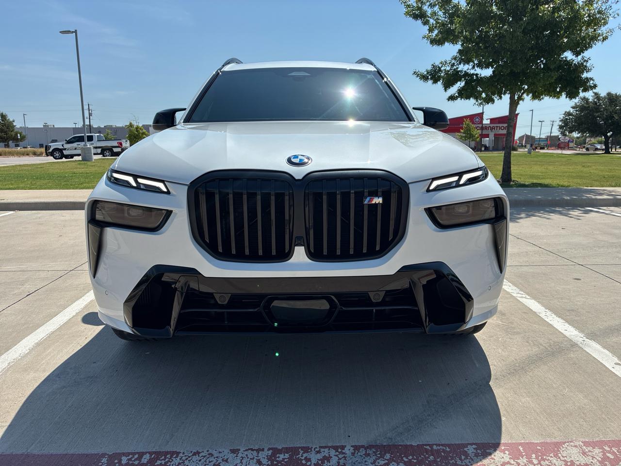 BMW X7 M60i 2025
