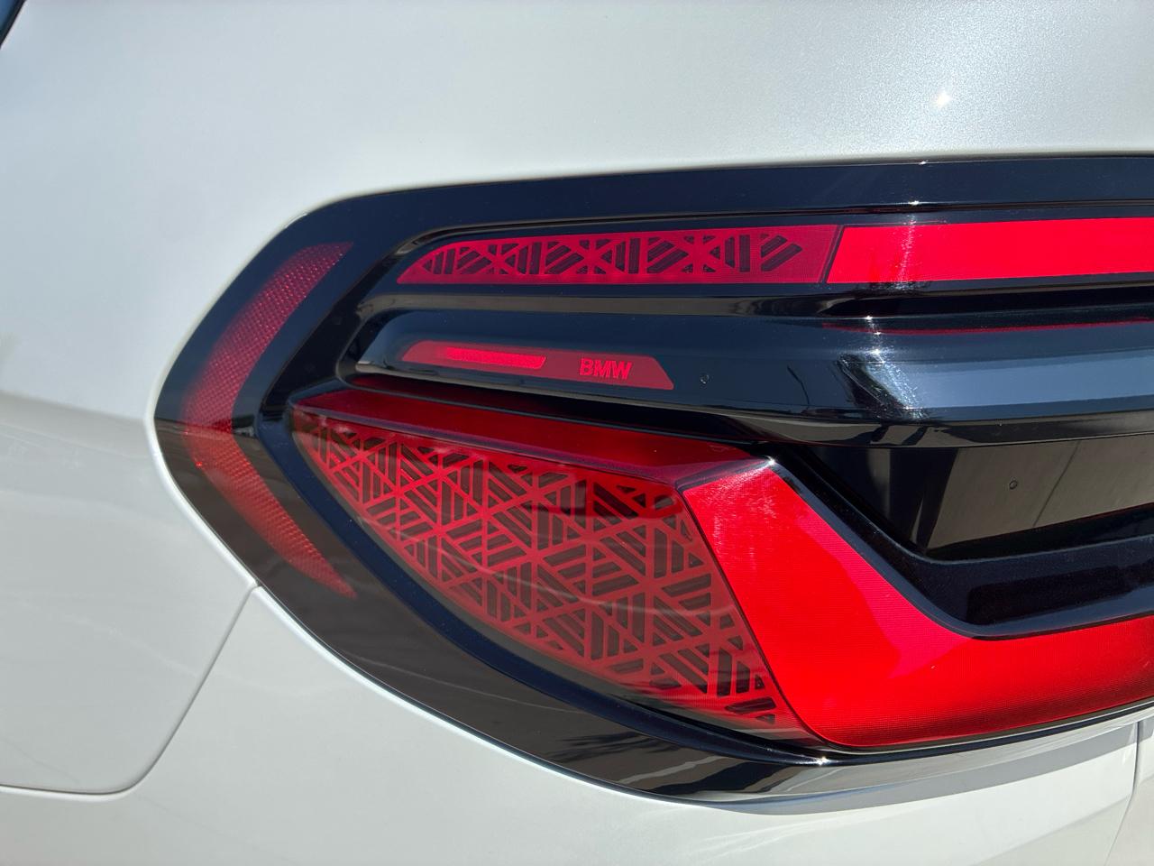 BMW X7 M60i 2025