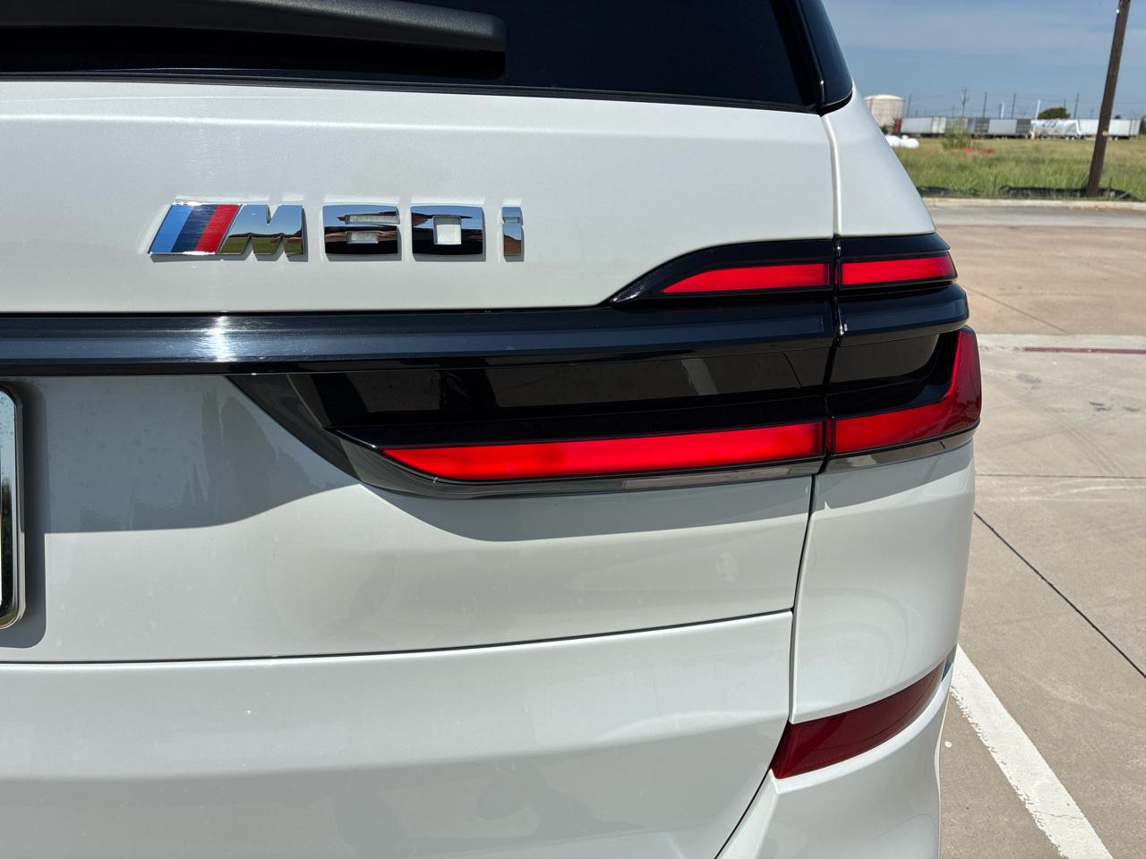 BMW X7 M60i 2025