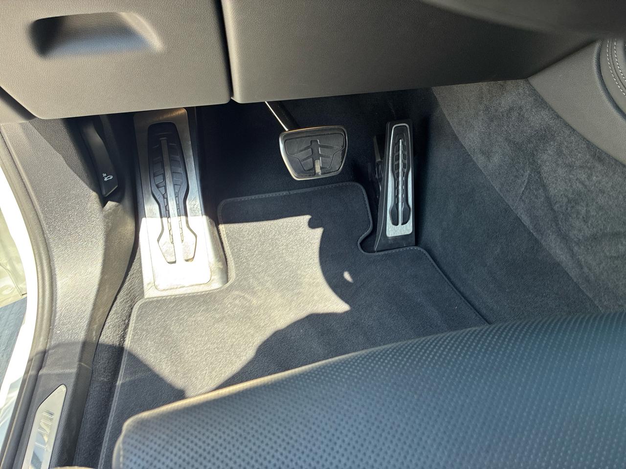 BMW X7 M60i 2025