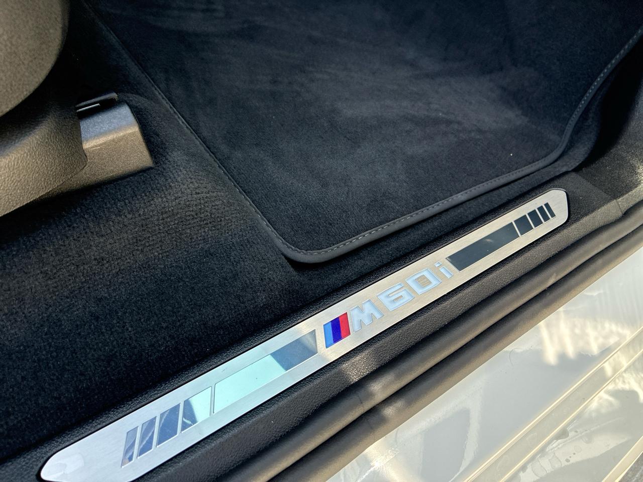 BMW X7 M60i 2025