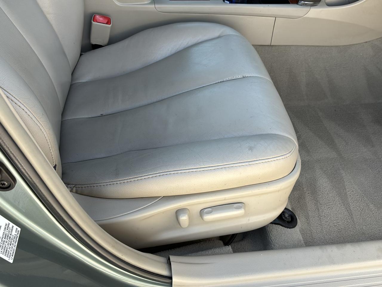 Toyota Camry SE 5-Spd AT 2009