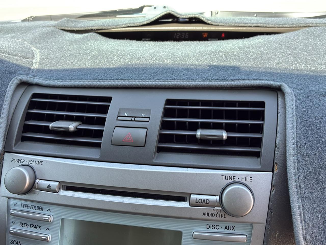 Toyota Camry SE 5-Spd AT 2009