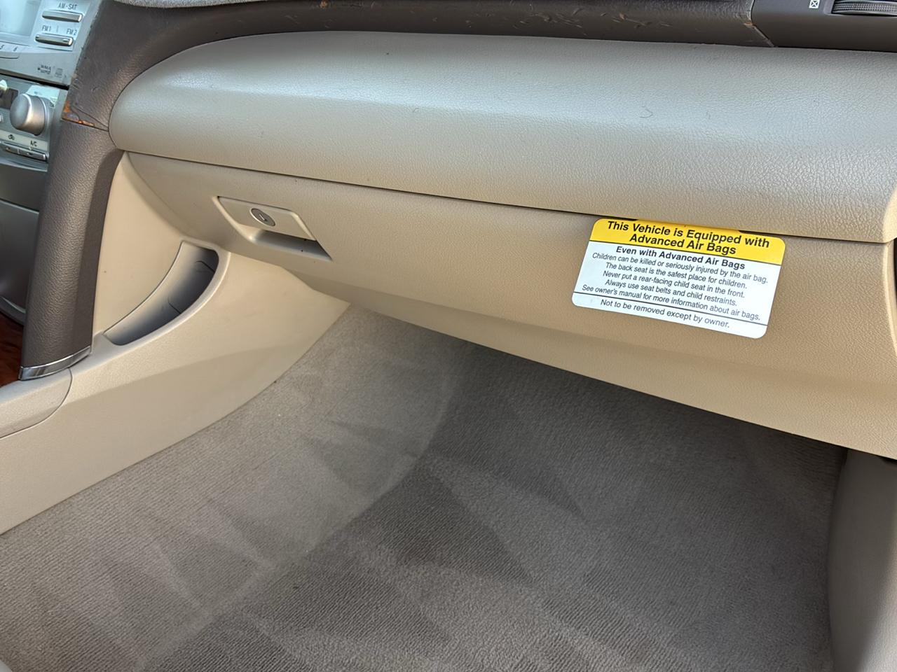 Toyota Camry SE 5-Spd AT 2009