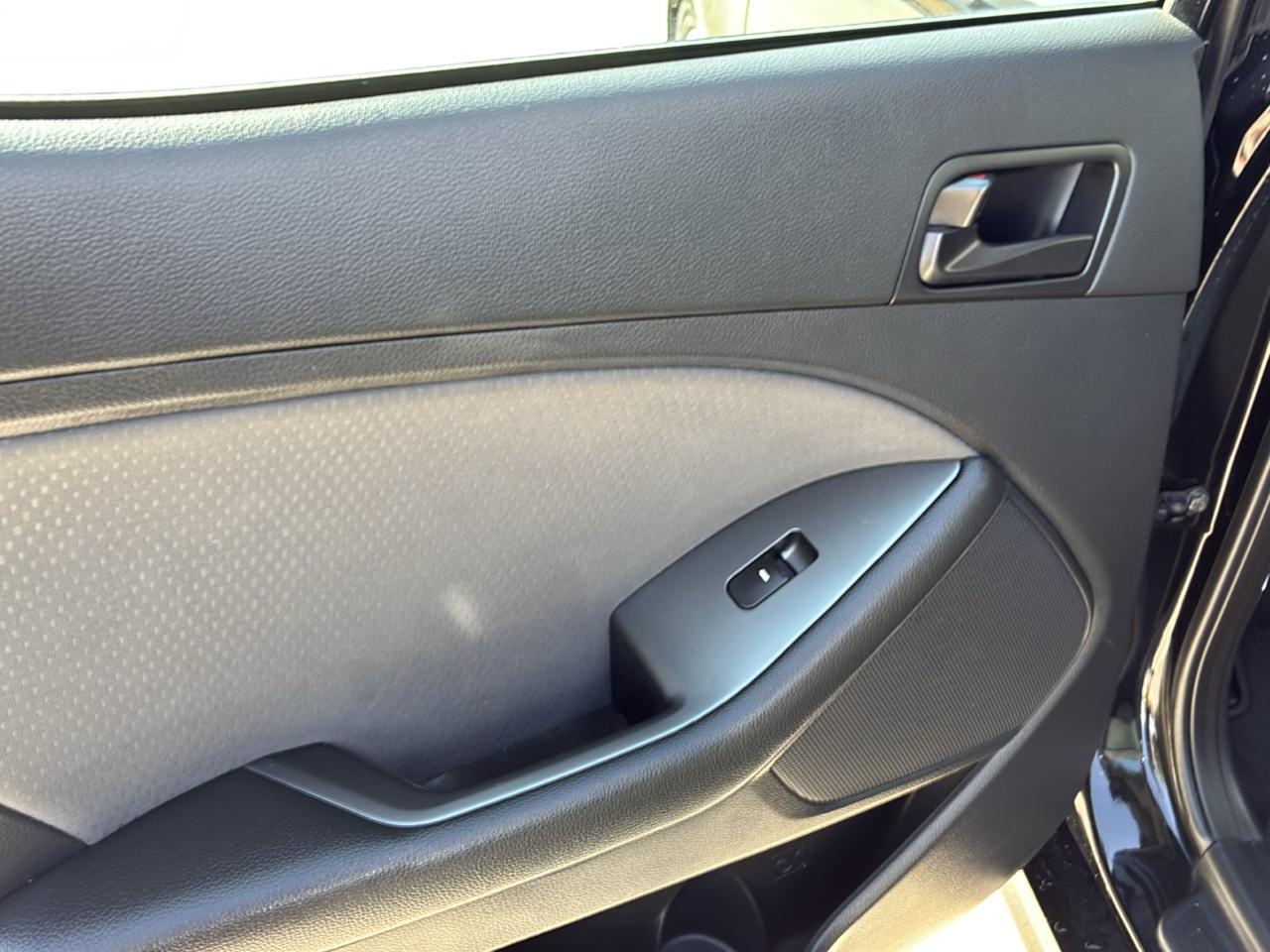 Kia Optima LX 2015