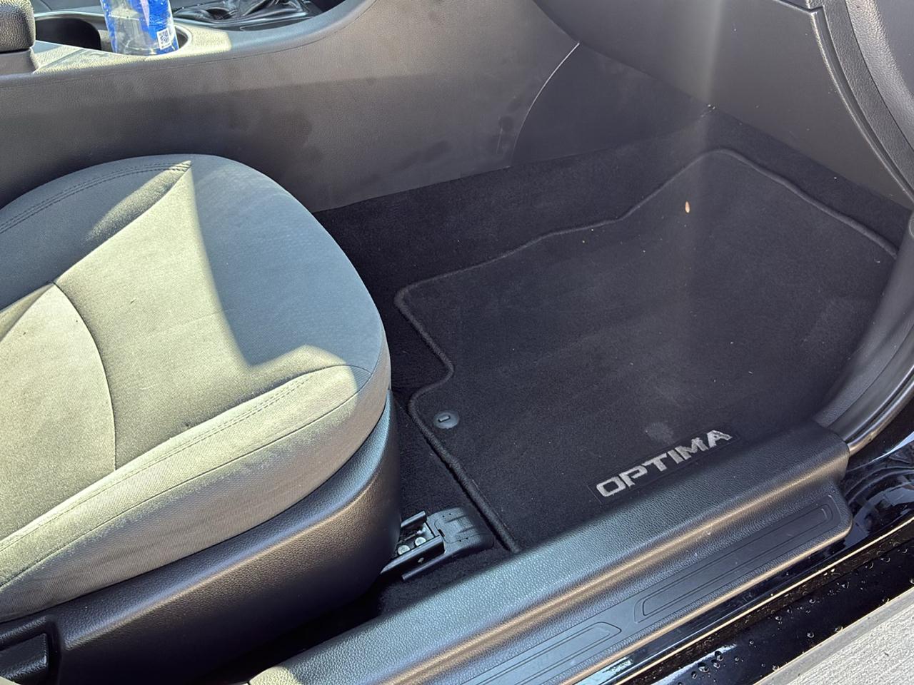 Kia Optima LX 2015