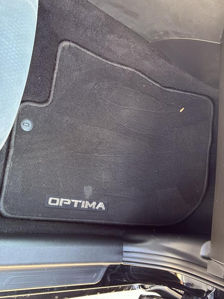 Kia Optima LX 2015