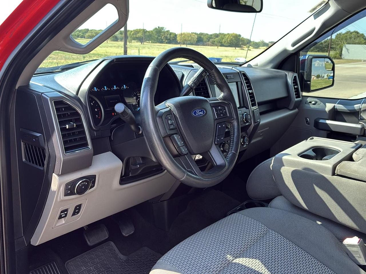 Ford F-150 XL SuperCrew 5.5-ft. Bed 4WD 2019