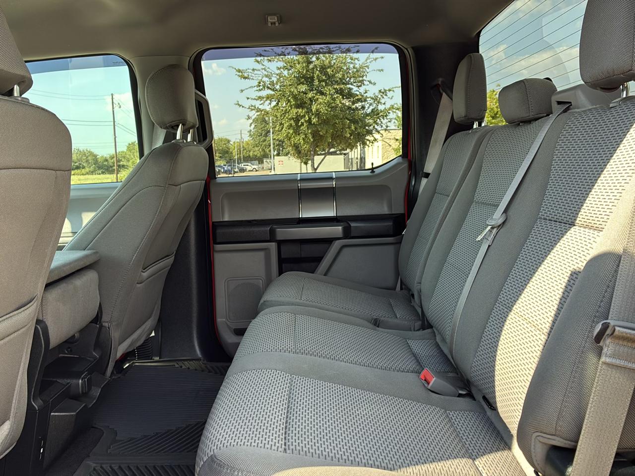 Ford F-150 XL SuperCrew 5.5-ft. Bed 4WD 2019
