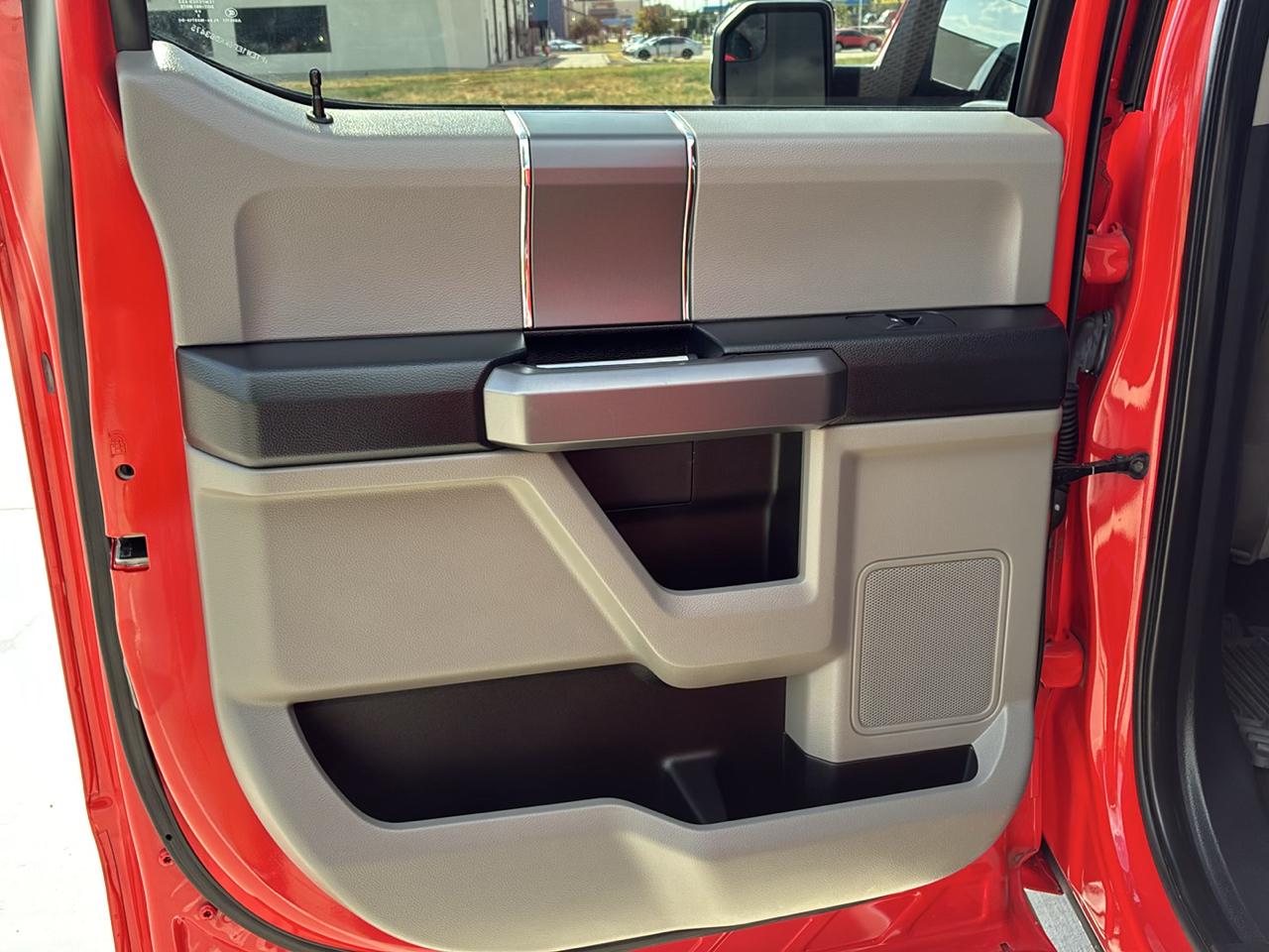 Ford F-150 XL SuperCrew 5.5-ft. Bed 4WD 2019