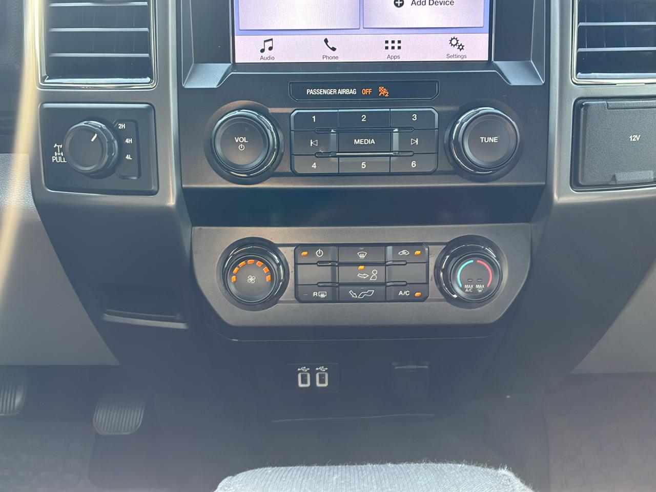 Ford F-150 XL SuperCrew 5.5-ft. Bed 4WD 2019