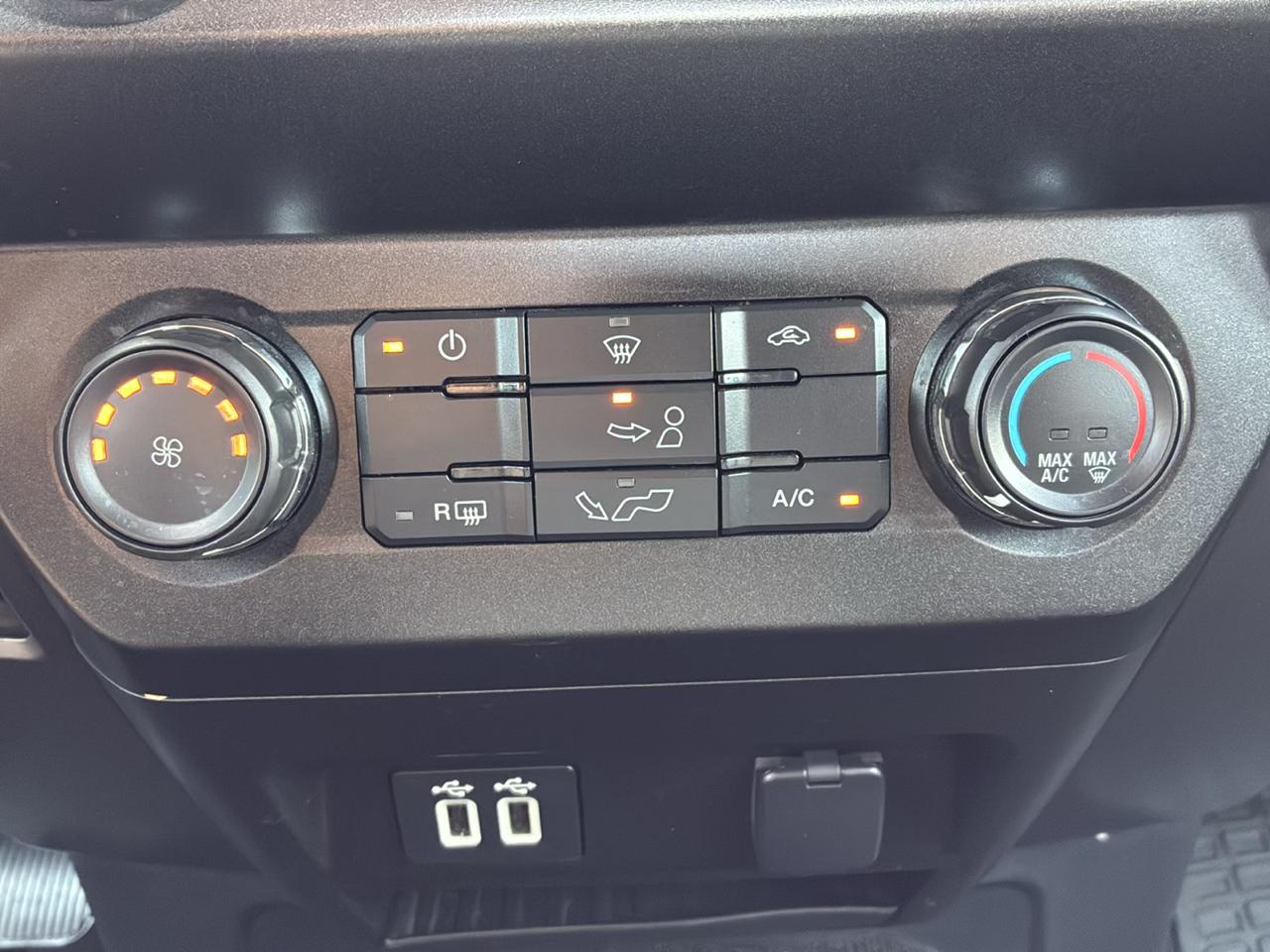 Ford F-150 XL SuperCrew 5.5-ft. Bed 4WD 2019